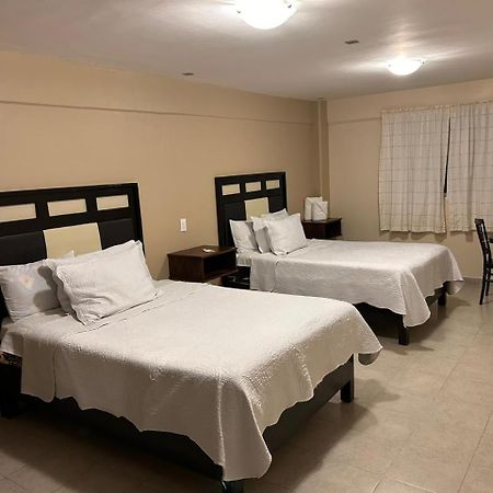 Hotel Gold El Oro de Hidalgo Buitenkant foto