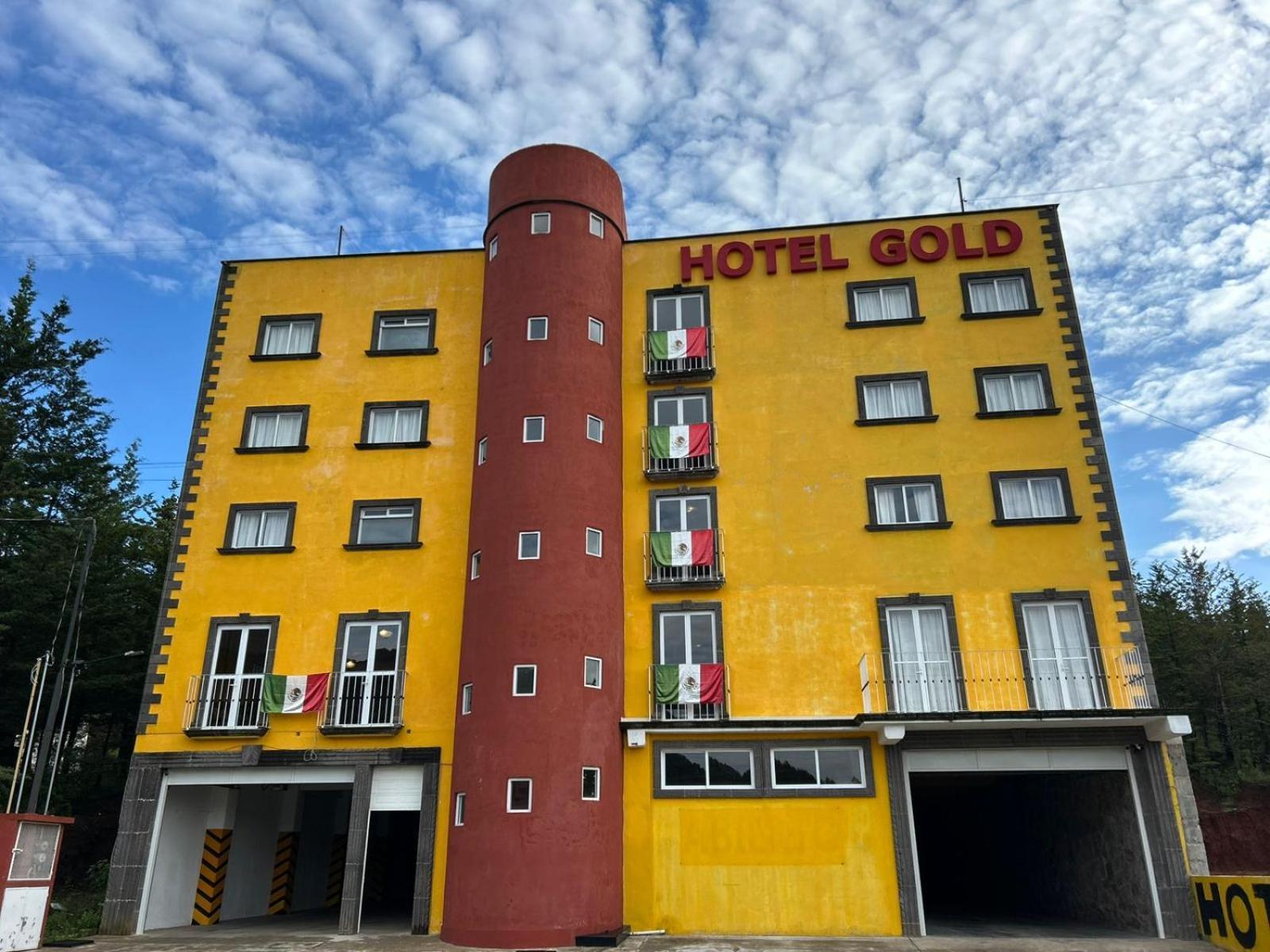 Hotel Gold El Oro de Hidalgo Buitenkant foto