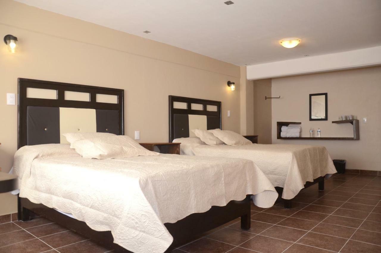 Hotel Gold El Oro de Hidalgo Buitenkant foto
